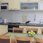 House Anna * Sobra