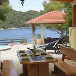 Βίλα House Anna Sobra