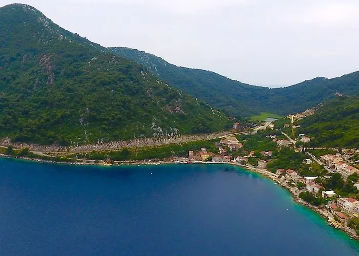 House Anna Βίλα Sobra