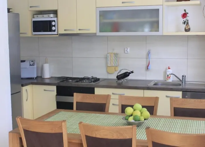 House Anna * Собра